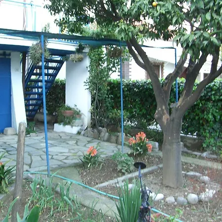 Sanbart Con Giardino