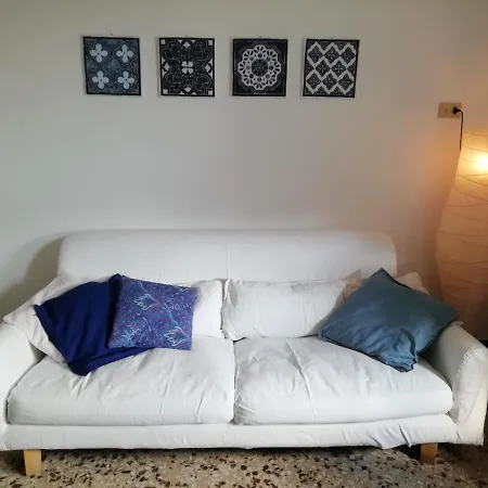 Sanbart Con Giardino בית נופש סן ברתולומיאו אל מארה