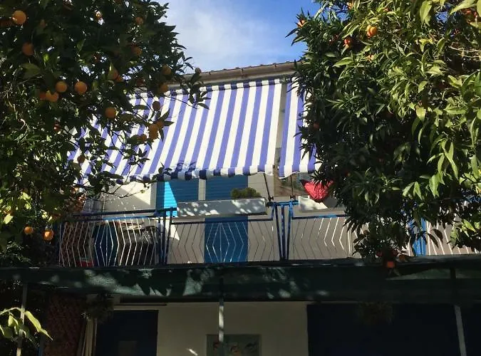 Sanbart Con Giardino Dom wakacyjny San Bartolomeo Al Mare